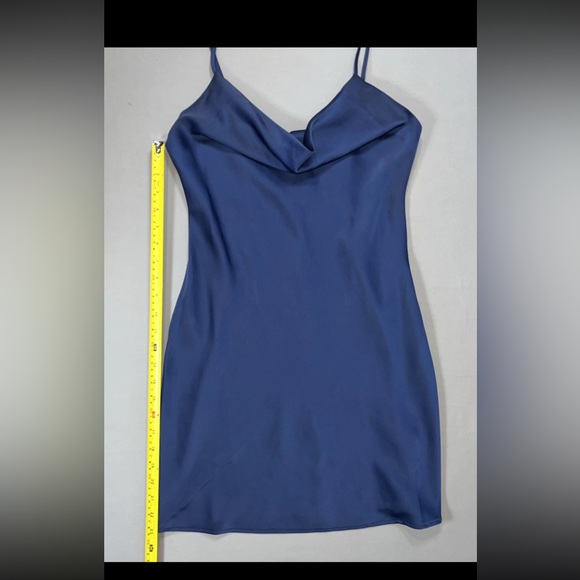 Urban Outfitters Sleeveless Cowl Neck Satin Slip Mini Dress Navy Blue Sz SP NWOT - Picture 5 of 11